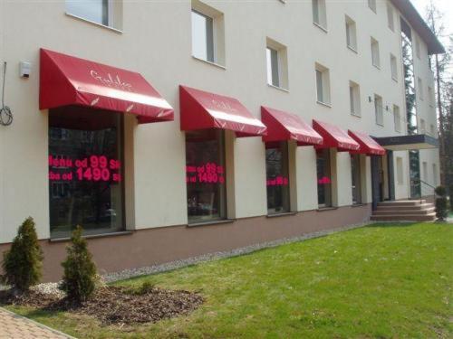 Hotel Galileo زيلينا المظهر الخارجي الصورة