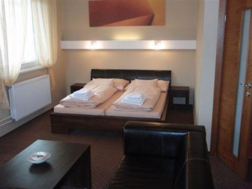 Hotel Galileo زيلينا المظهر الخارجي الصورة